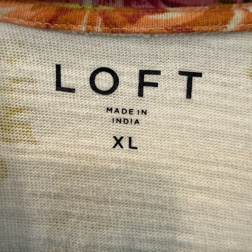 LOFT Multicolor Floral Top NWOT - Picture 3 of 3